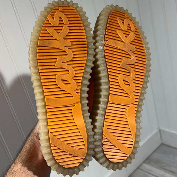 Clarks Torhill Bee Chukka Shoes Women's Sz 8.5 Orange Leather EUC - Picture 10 of 10